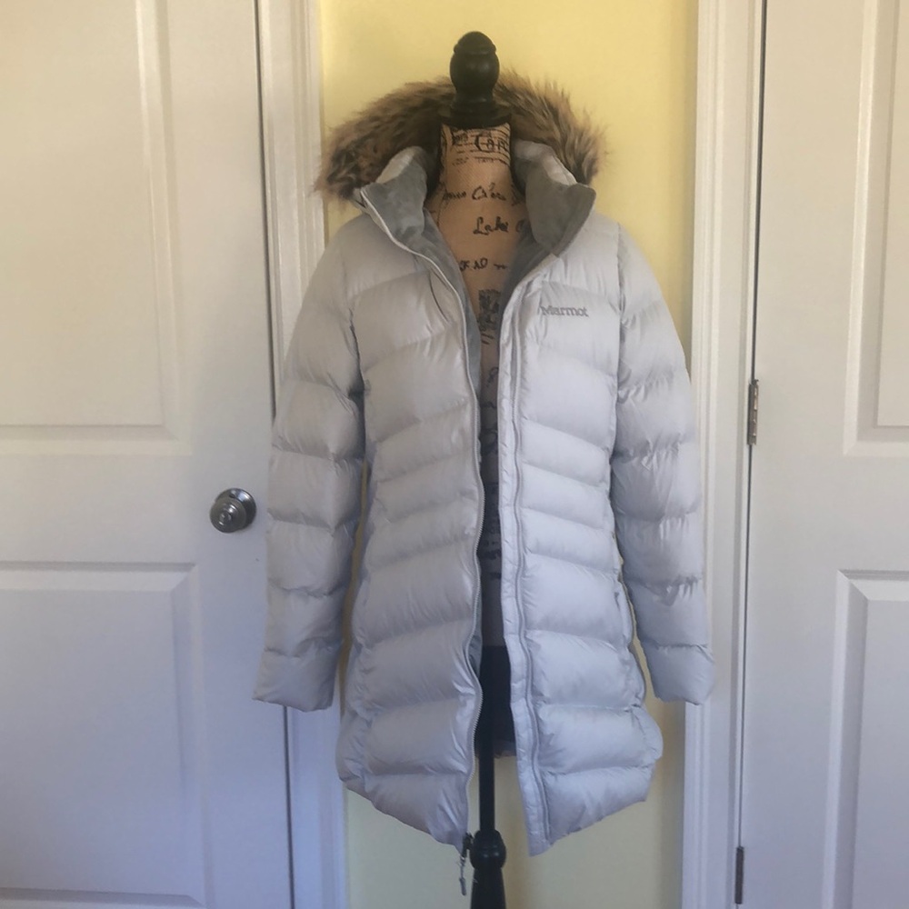 New Marmot woman’s down coat 700 fill Glacier Grey color